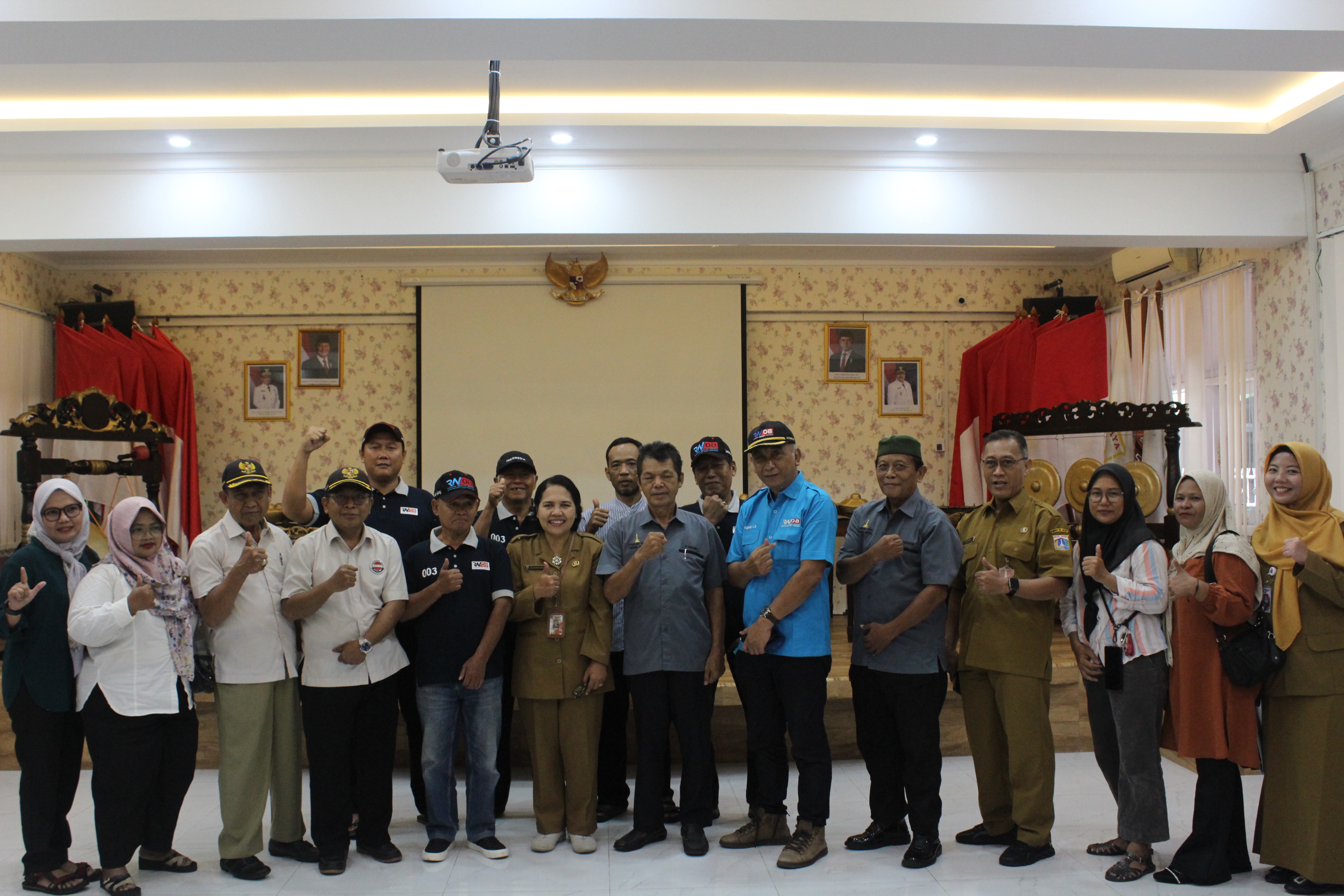PAMERAN INOVASI PRODUK KIR SMAN 38 JAKARTA DALAM RANGKA MENYAMBUT HARI PENDIDIKAN NASIONAL