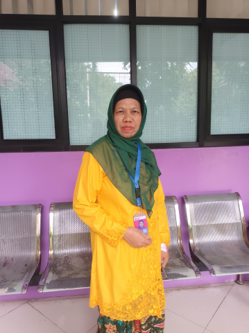 Sulatri, S.Pd. - Guru BK.