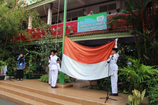 UPACARA BENDERA HARI PAHLAWAN