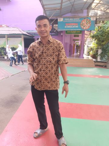 Karmin - Tenaga Kebersihan
