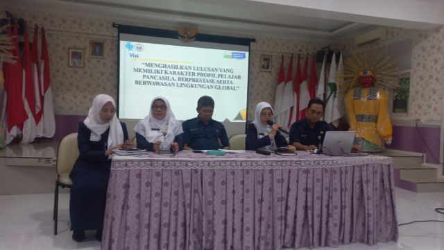 RAPAT SOSIALISASI AGENDA KELAS XII TAHUN AJARAN 2023-2024 SMAN 38 JAKARTA